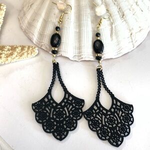 Elegant Black Filigree& Crystal Beaded Earrings